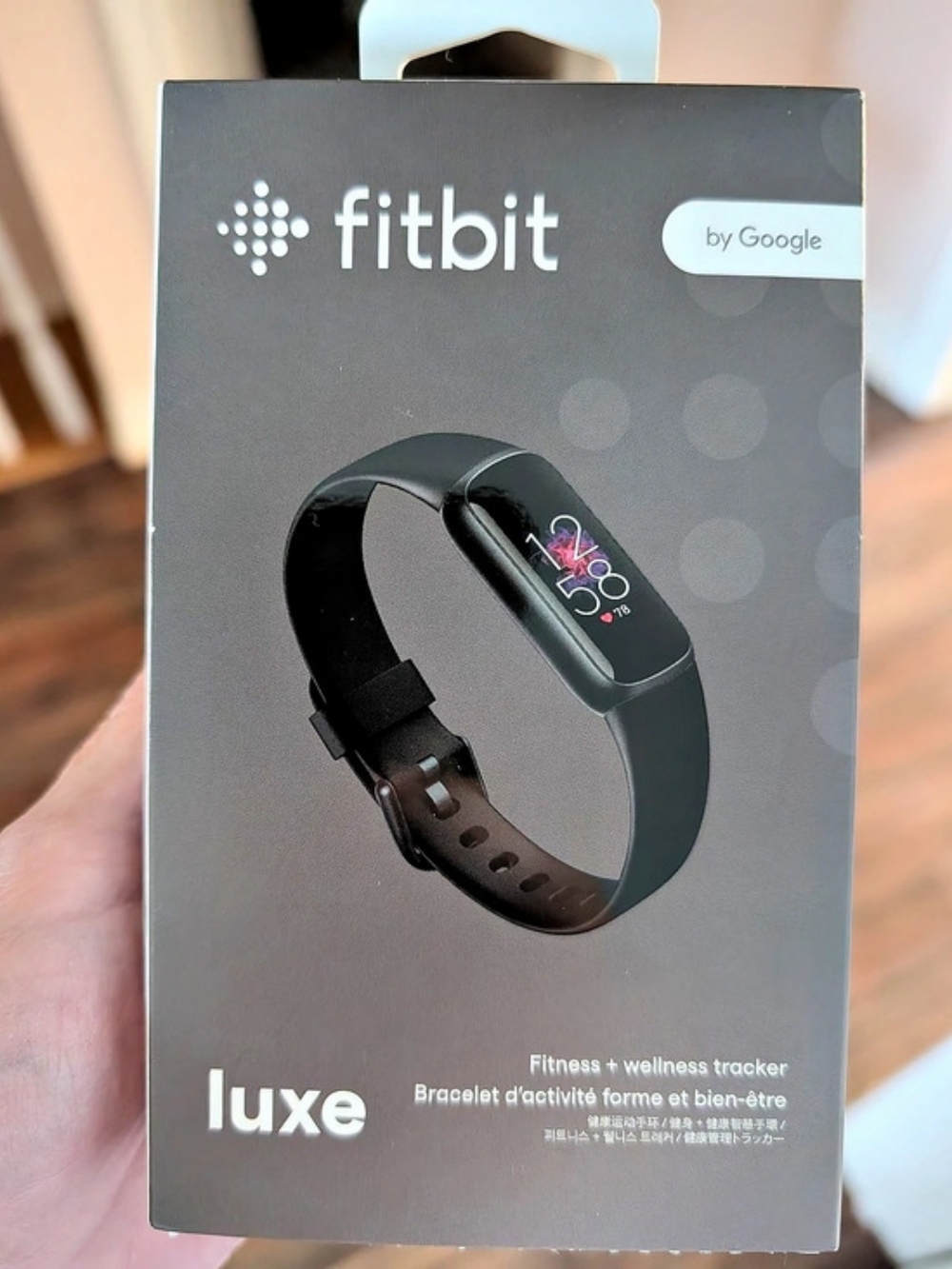 Fitbit Luxe Fitness & Wellness Tracker Black